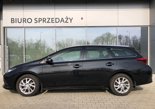 Toyota Auris cena 53900 przebieg: 188214, rok produkcji 2016 z Wyszogród małe 466